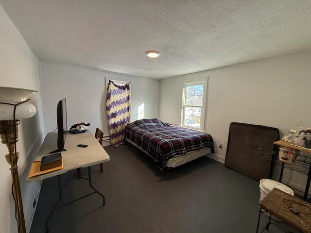 $200,000 | 10 Richards Place, Battle Creek, MI 49015