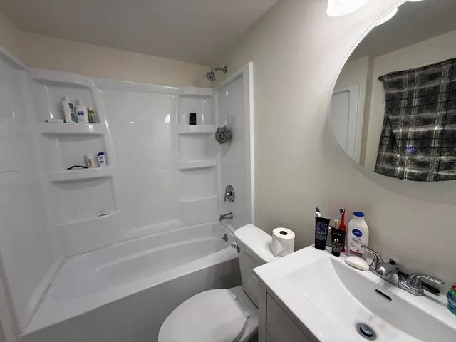 $200,000 | 10 Richards Place, Battle Creek, MI 49015