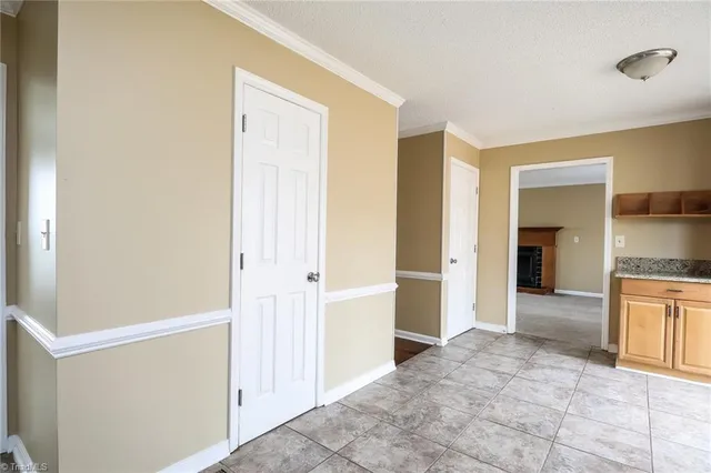 $2,045 | 1601 Trinity Garden Circle, Clemmons, NC 27012