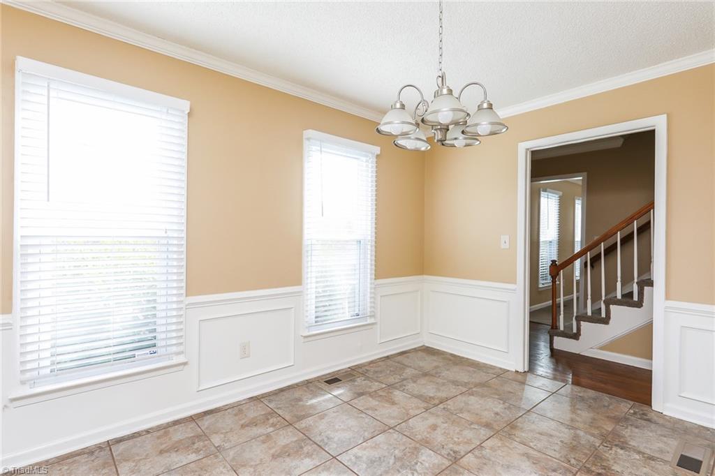 1601 Trinity Garden Circle Clemmons, NC 27012 - Photo 4 of 18