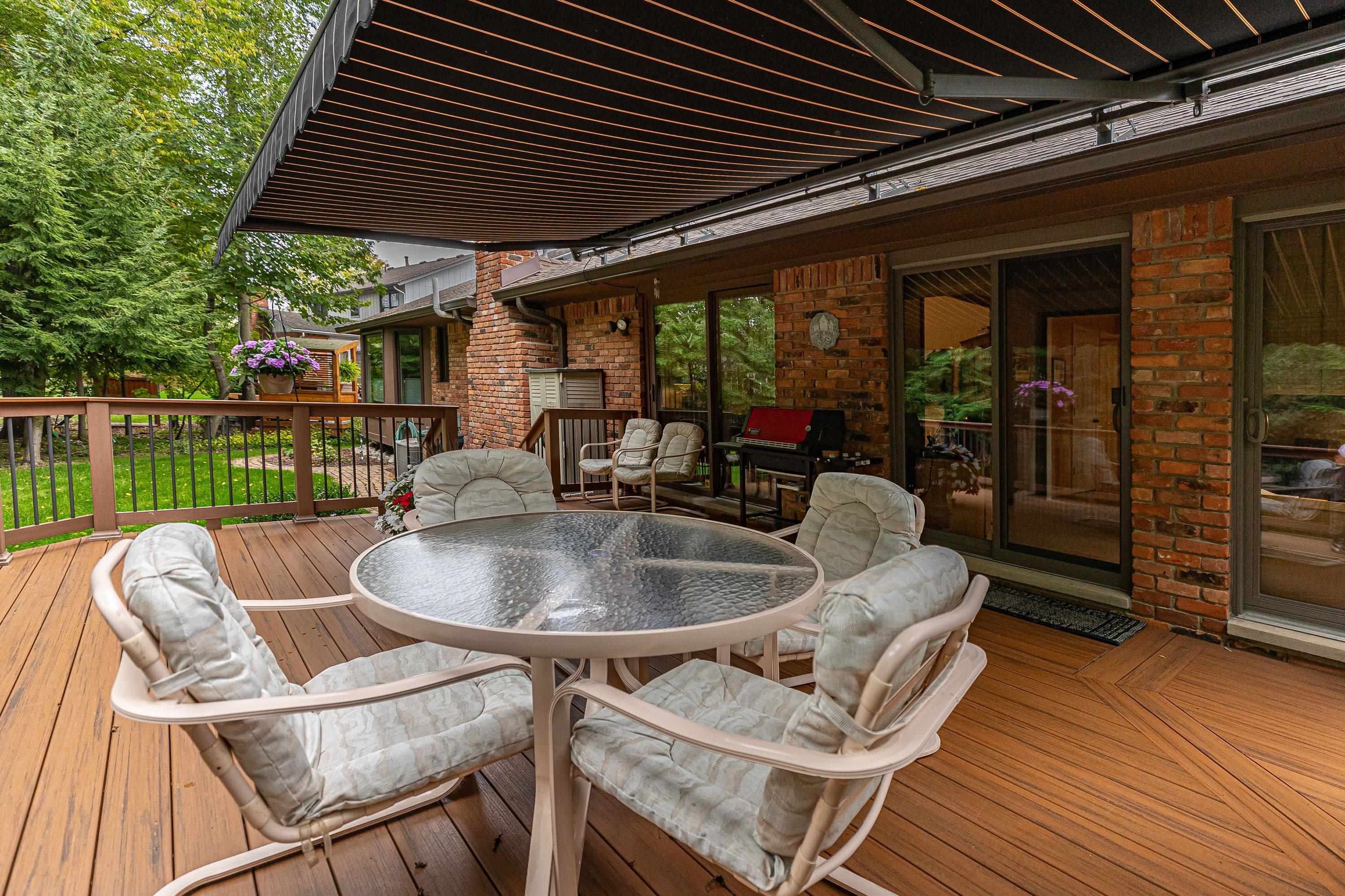 1275 Greenleaf Drive Rochester, MI 48309 - Photo 15 of 36 50123395-14.JPG
