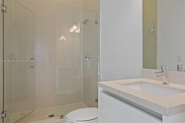 $2,490,000 | 10296 Northwest 74th Terrace, Doral, FL 33178