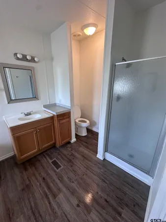 $1,500 | 12847 FM 2710, Lindale, TX 75771