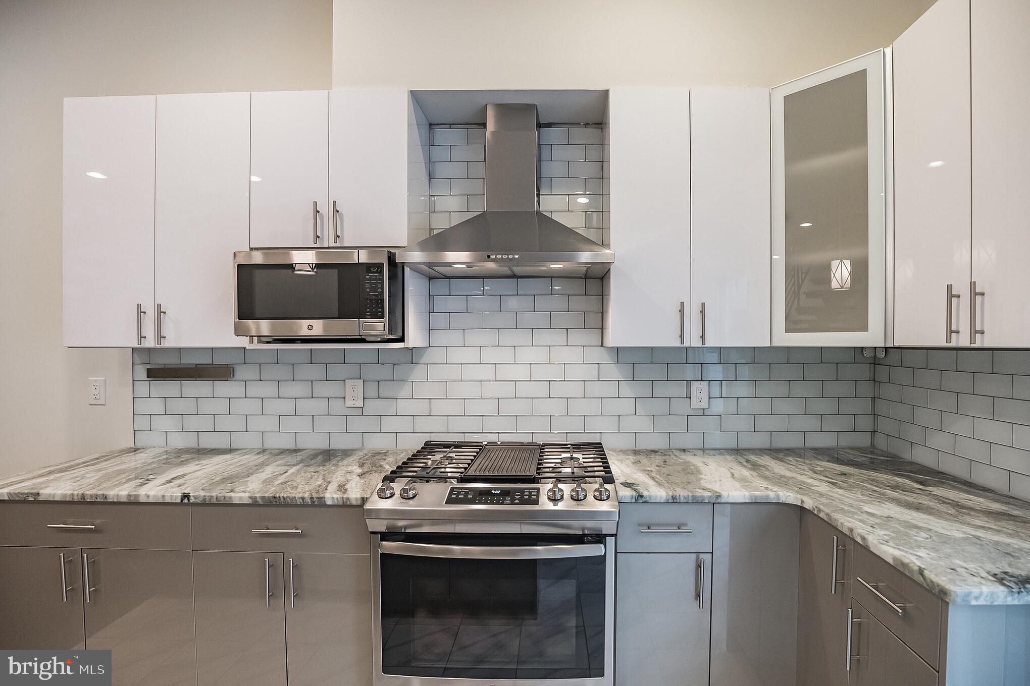 2030 Reed Street Philadelphia, PA 19146 - Photo 11 of 30 Gallery Image 11