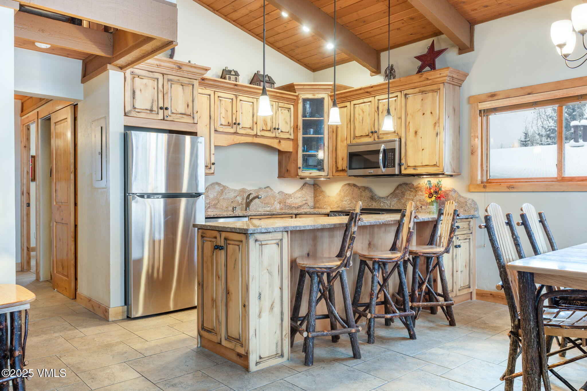 4670 Vail Racquet Club Drive, Unit 18 Vail, CO 81657 - Photo 3 of 29 2-web-or-mls-4670-vail-racquet-club-dr