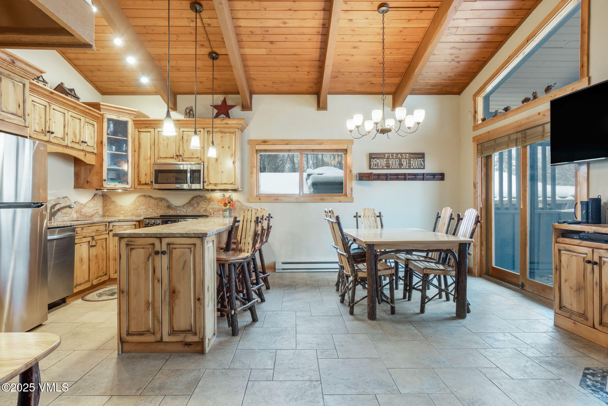 4670 Vail Racquet Club Drive, Unit 18 Vail, CO 81657 - Photo 7 of 29 1-web-or-mls-4670-vail-racquet-club-dr