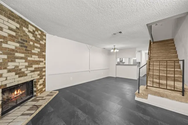 $1,750 | 601 Carriagehouse Lane, Unit 3, Garland, TX 75040