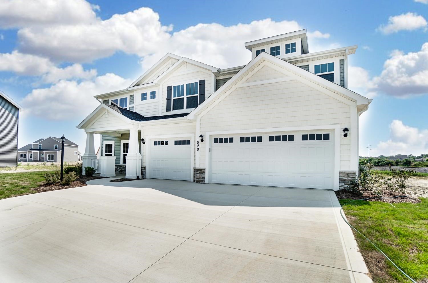 920 Meravi Cove Fort Wayne, IN 46818 - Photo 2 of 32 Gallery Image 2