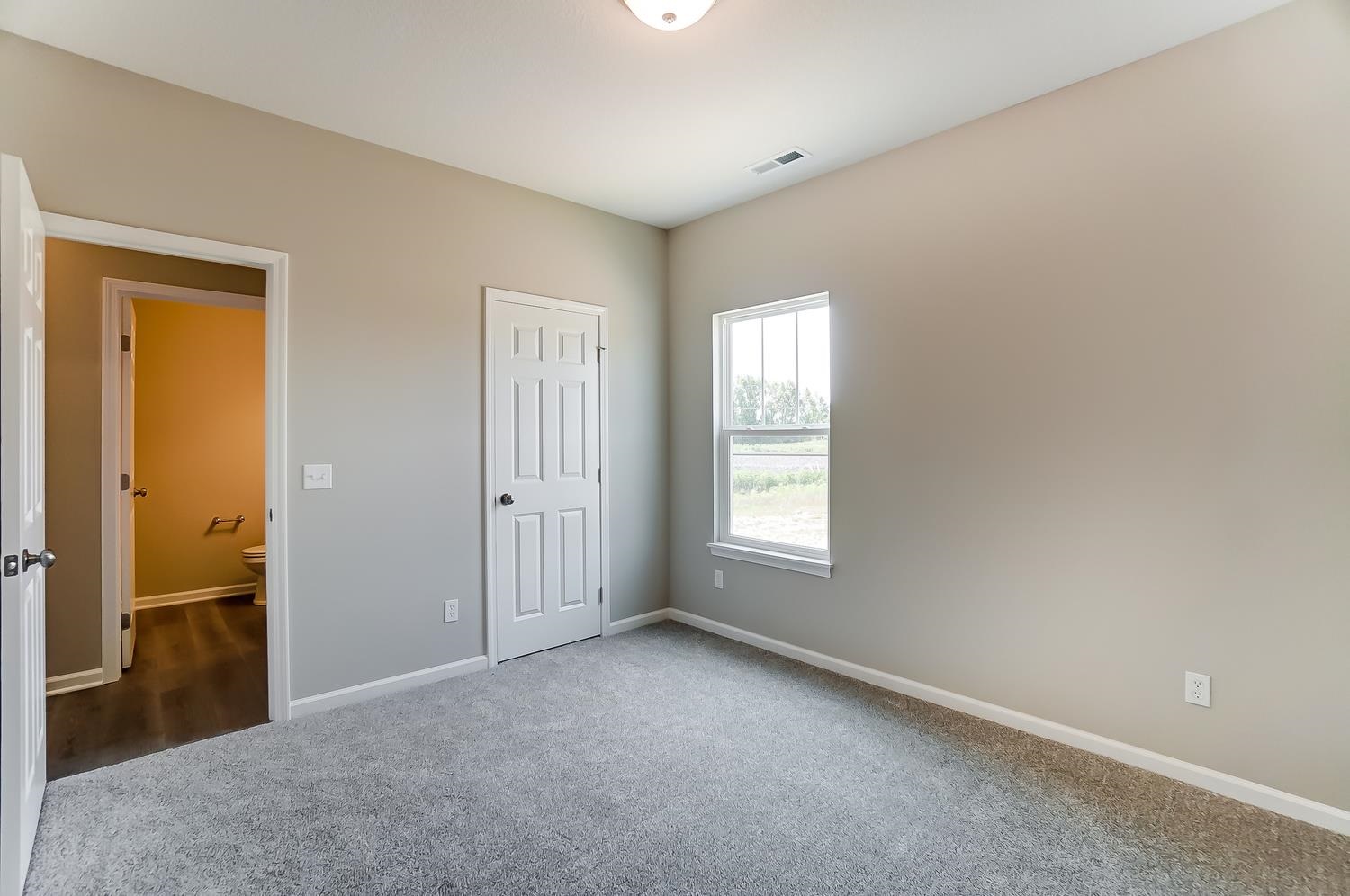 920 Meravi Cove Fort Wayne, IN 46818 - Photo 21 of 32 Gallery Image 21