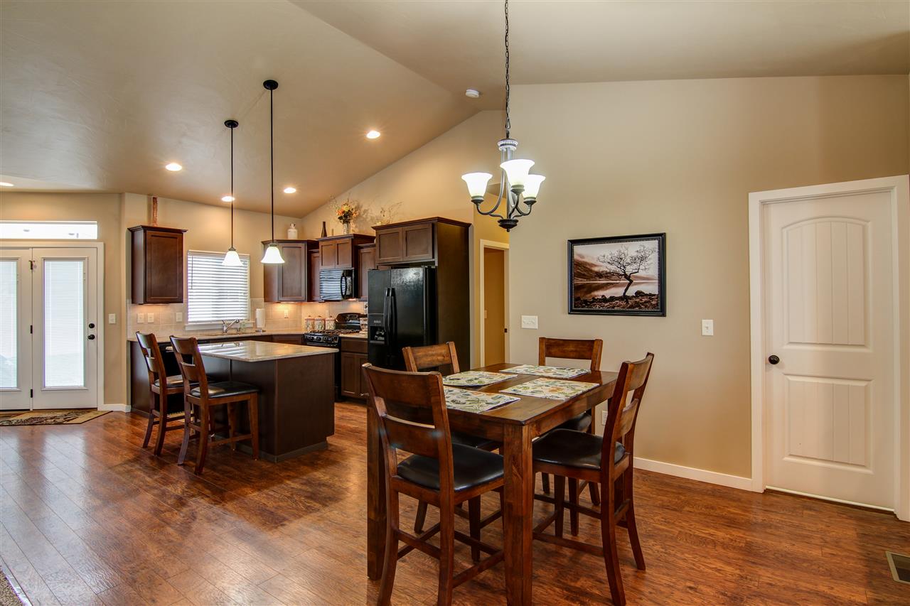 5123 North Avalon Road Spokane Valley, WA 99216 - Photo 6 of 20 Gallery Image 6