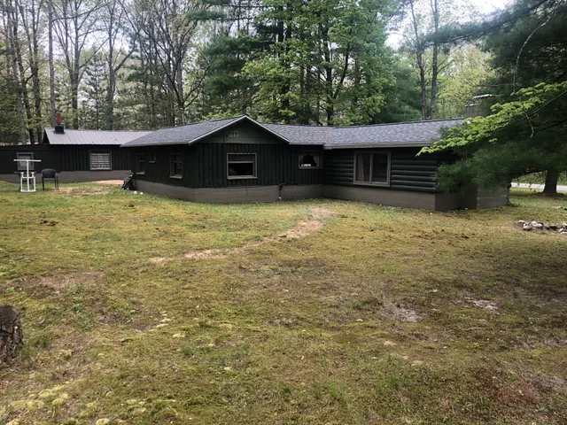 $174,900 | 7139 West 5 Mile Road, Irons, MI 49644