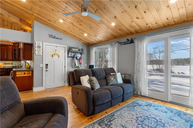 $634,900 | 143 Lake View Drive, Glocester, RI 02814