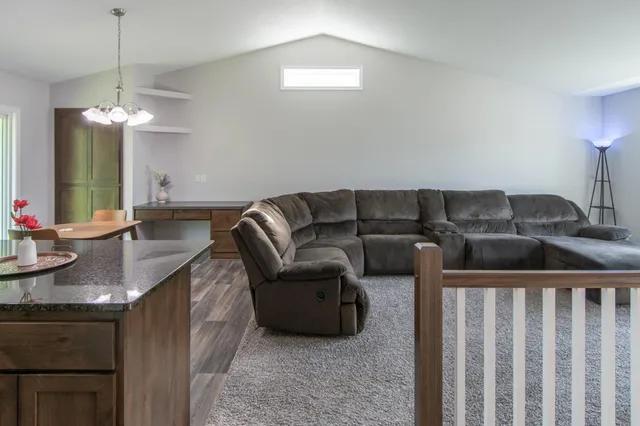 $324,900 | 949 Holton Avenue, Brainerd, MN 56401