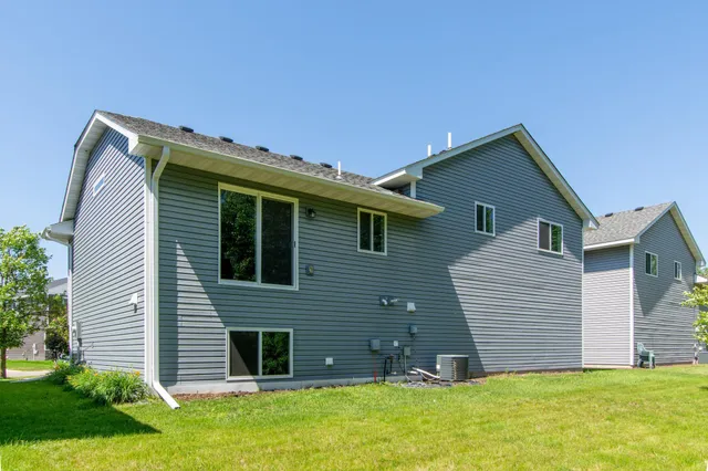 $324,900 | 949 Holton Avenue, Brainerd, MN 56401