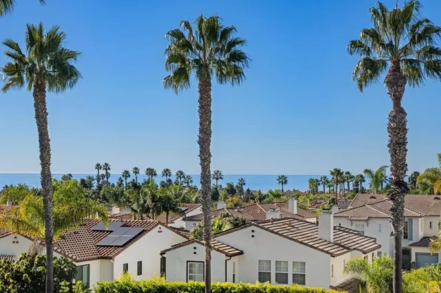 $1,895,000 | 7457 Neptune Drive, Carlsbad, CA 92011