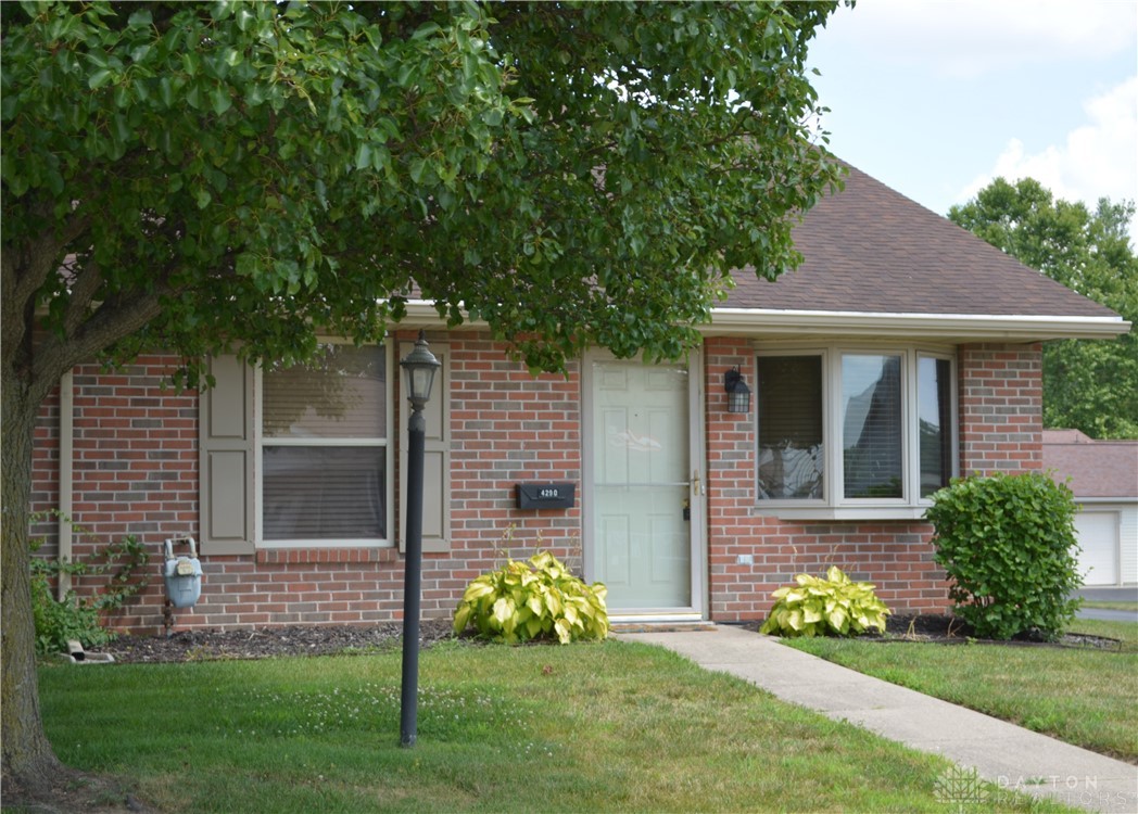 4290 Midfield Street Springfield, OH 45503 - Photo 1 of 51