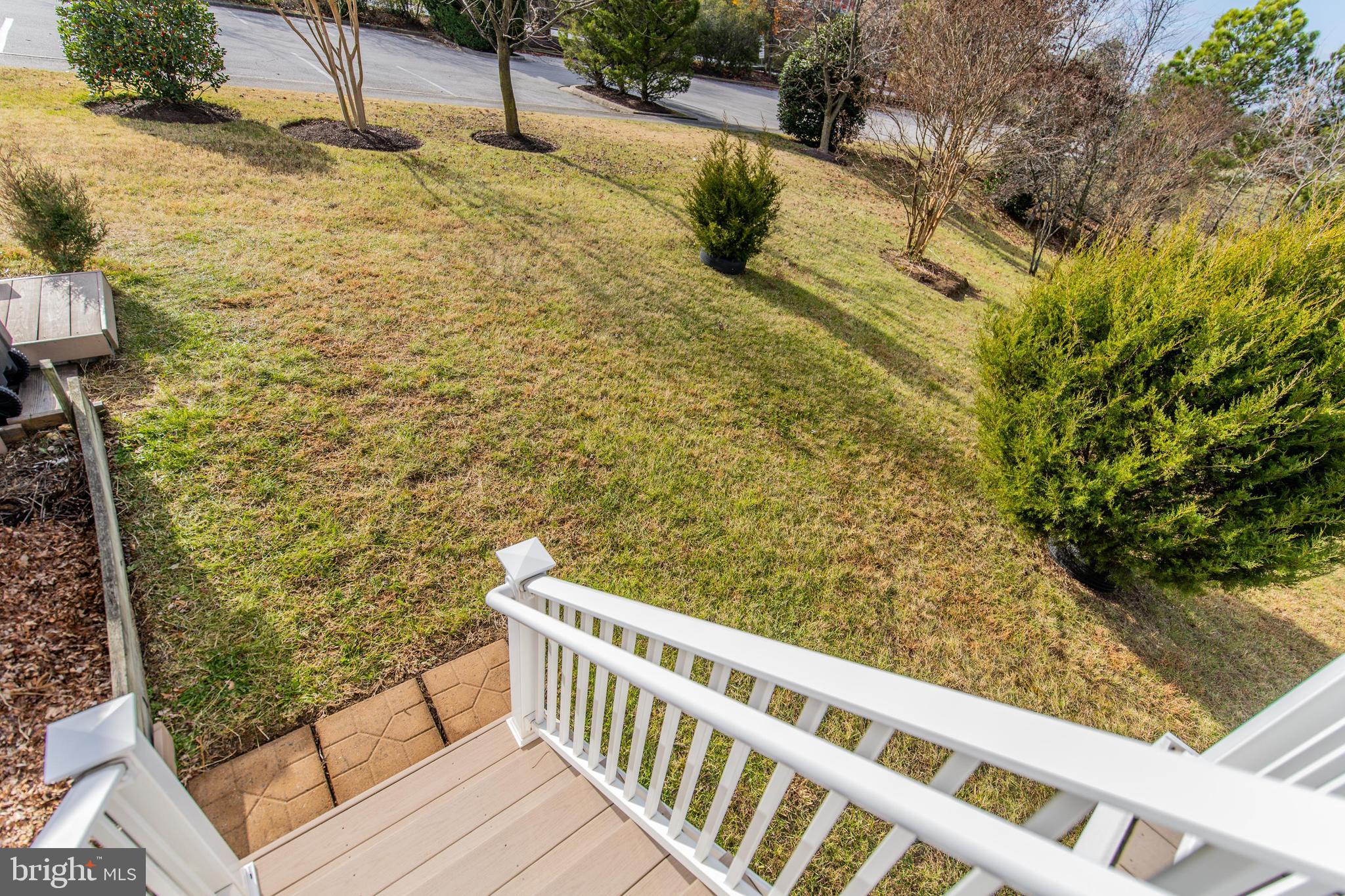 13400 Oaklands Manor Drive Laurel, MD 20708 - Photo 39 of 44 a view of a balcony with a pot