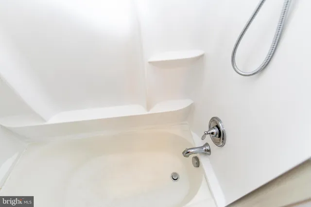 $725,000 | 13400 Oaklands Manor Drive, Laurel, MD 20708