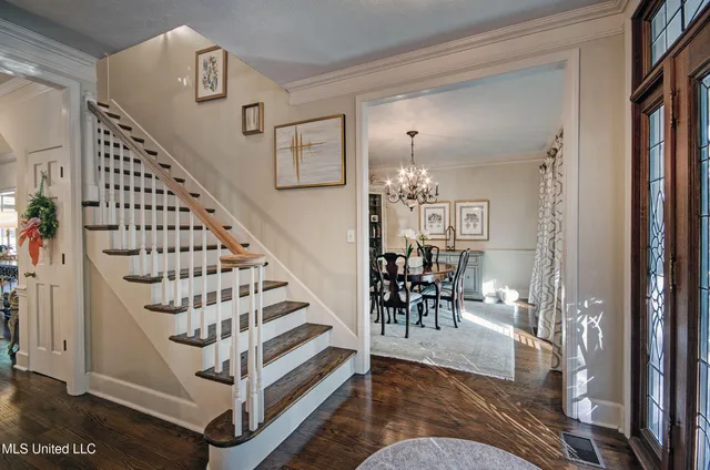 $585,900 | 422 Warwick Road, Clinton, MS 39056