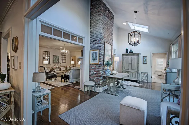 $585,900 | 422 Warwick Road, Clinton, MS 39056