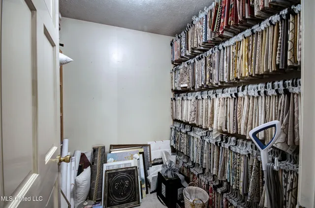 $585,900 | 422 Warwick Road, Clinton, MS 39056