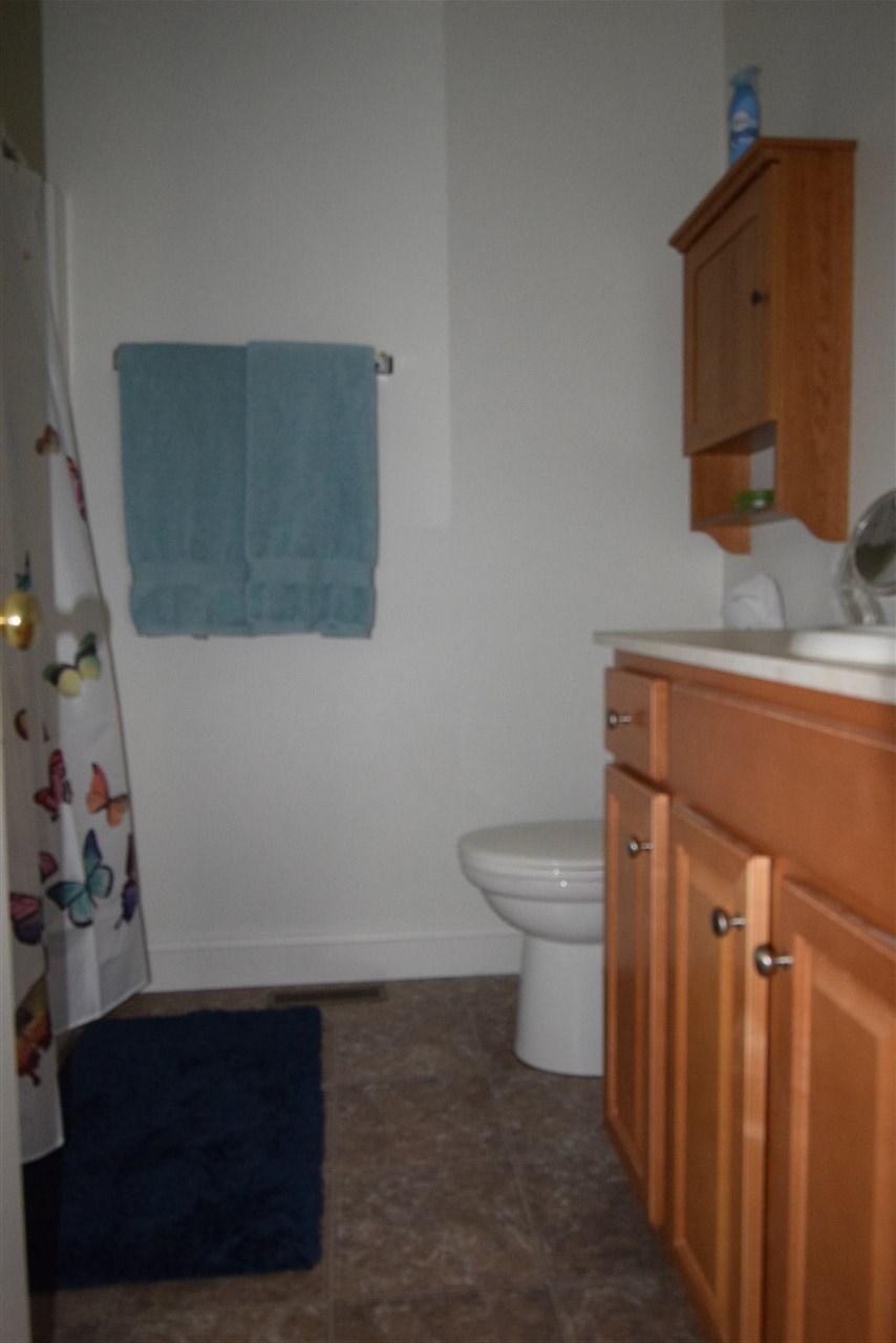 24 Hall Road Fremont, NH 03044 - Photo 12 of 19