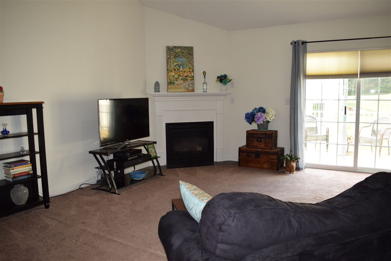 24 Hall Road Fremont, NH 03044 - Photo 7 of 19