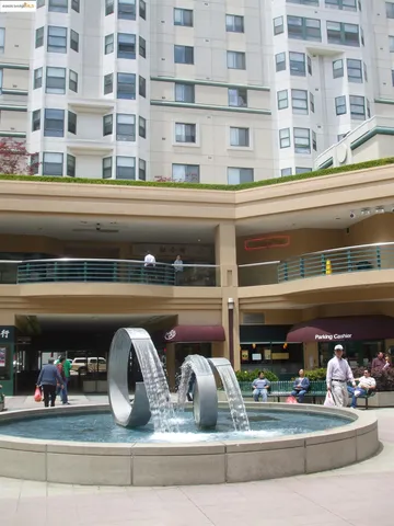 $338,000 | 989 Webster Street, Unit 450, Oakland, CA 94607