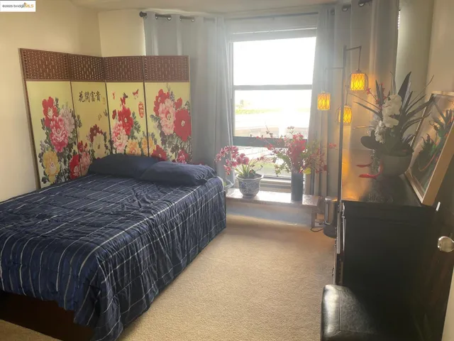 $338,000 | 989 Webster Street, Unit 450, Oakland, CA 94607