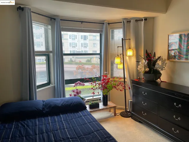 $338,000 | 989 Webster Street, Unit 450, Oakland, CA 94607