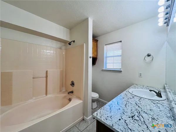 $1,400 | 1704 Boydstun Loop, Killeen, TX 76542