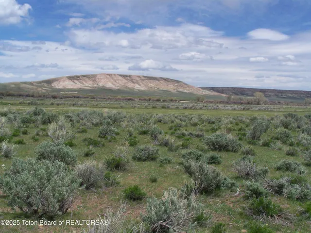 $5,750,000 | 139 North Piney Lake Road, Big Piney, WY 83113