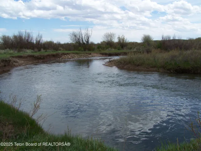 $5,750,000 | 139 North Piney Lake Road, Big Piney, WY 83113