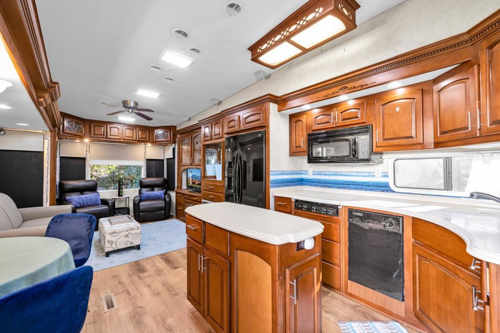 69411 Ramon Road, Unit 1173 Cathedral City, CA 92234 - Photo 4 of 23 IMG_6561