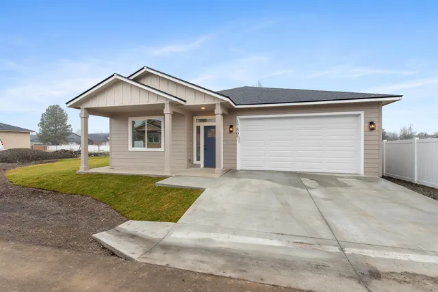 $416,500 | 17807 East 3rd Lane, Spokane Valley, WA 99016