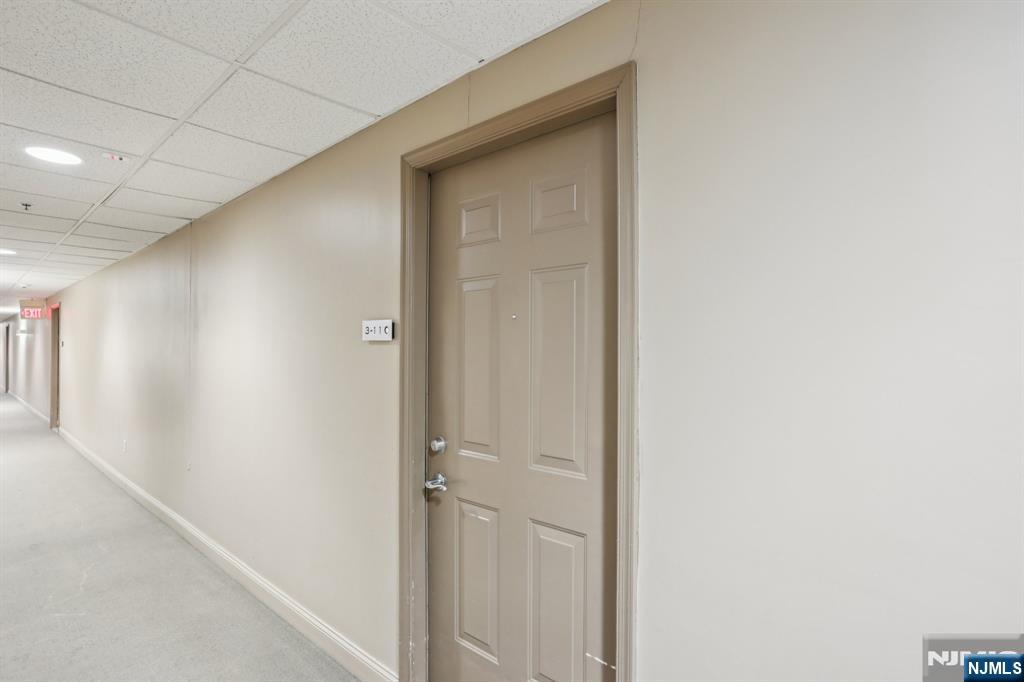 3110 City Place Edgewater, NJ 07020 - Photo 10 of 36 a view of a hallway