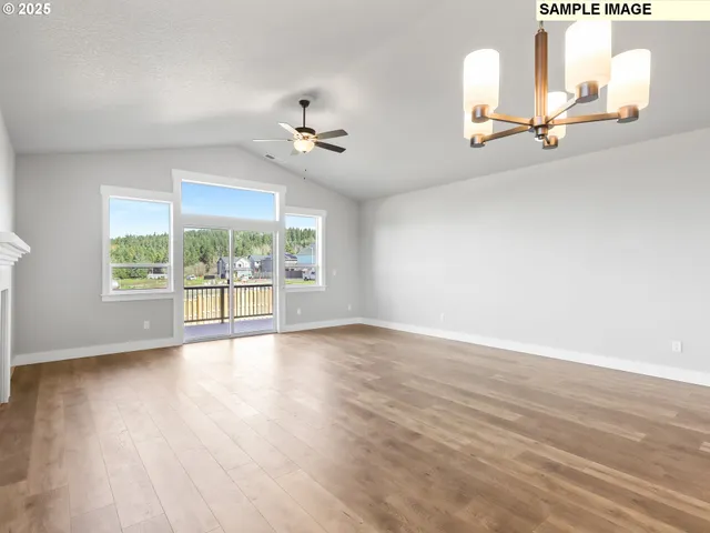 $596,500 | 657 Northeast Saling Drive West, Unit 95, Estacada, OR 97023