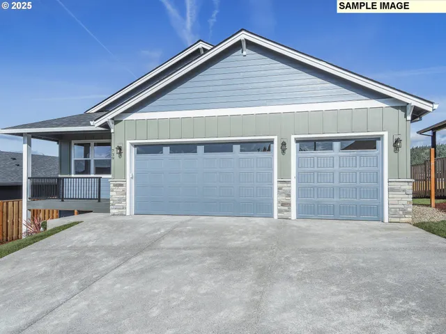 $596,500 | 657 Northeast Saling Drive West, Unit 95, Estacada, OR 97023