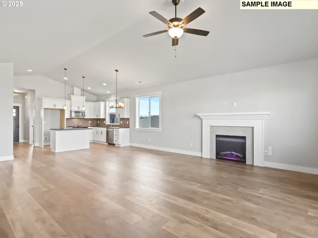 $596,500 | 657 Northeast Saling Drive West, Unit 95, Estacada, OR 97023