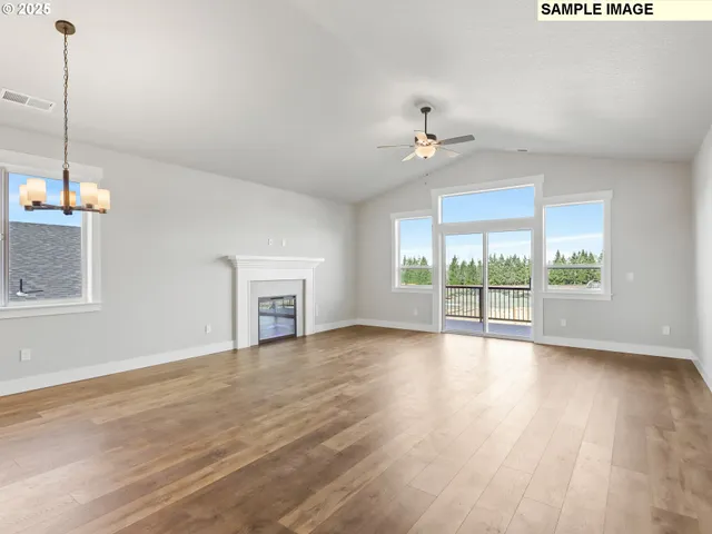 $596,500 | 657 Northeast Saling Drive West, Unit 95, Estacada, OR 97023