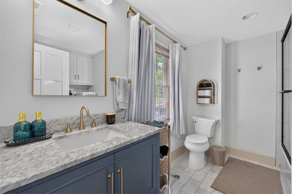 6848 Edgevale Road Kansas City, MO 64113 - Photo 28 of 36 Gallery Image 28