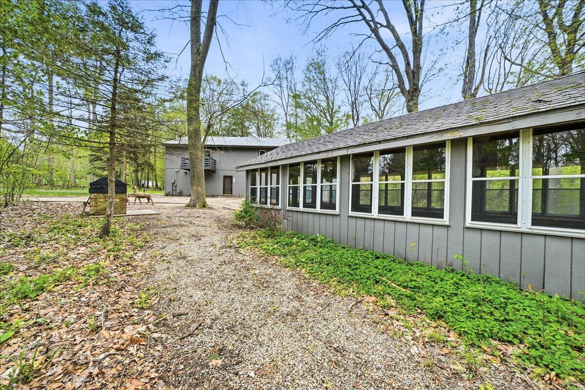 718 North Old Suman Road Valparaiso, IN 46383 - Photo 51 of 56 1200x800