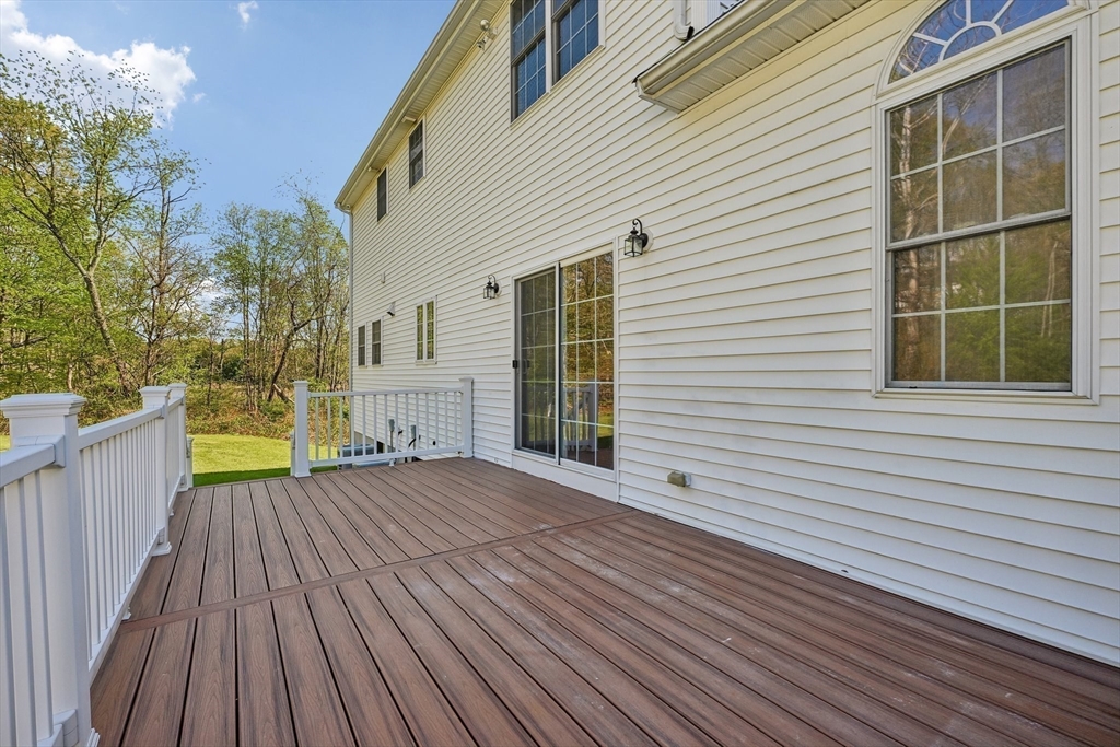 30 Clews Street Shrewsbury, MA 01545 - Photo 33 of 39