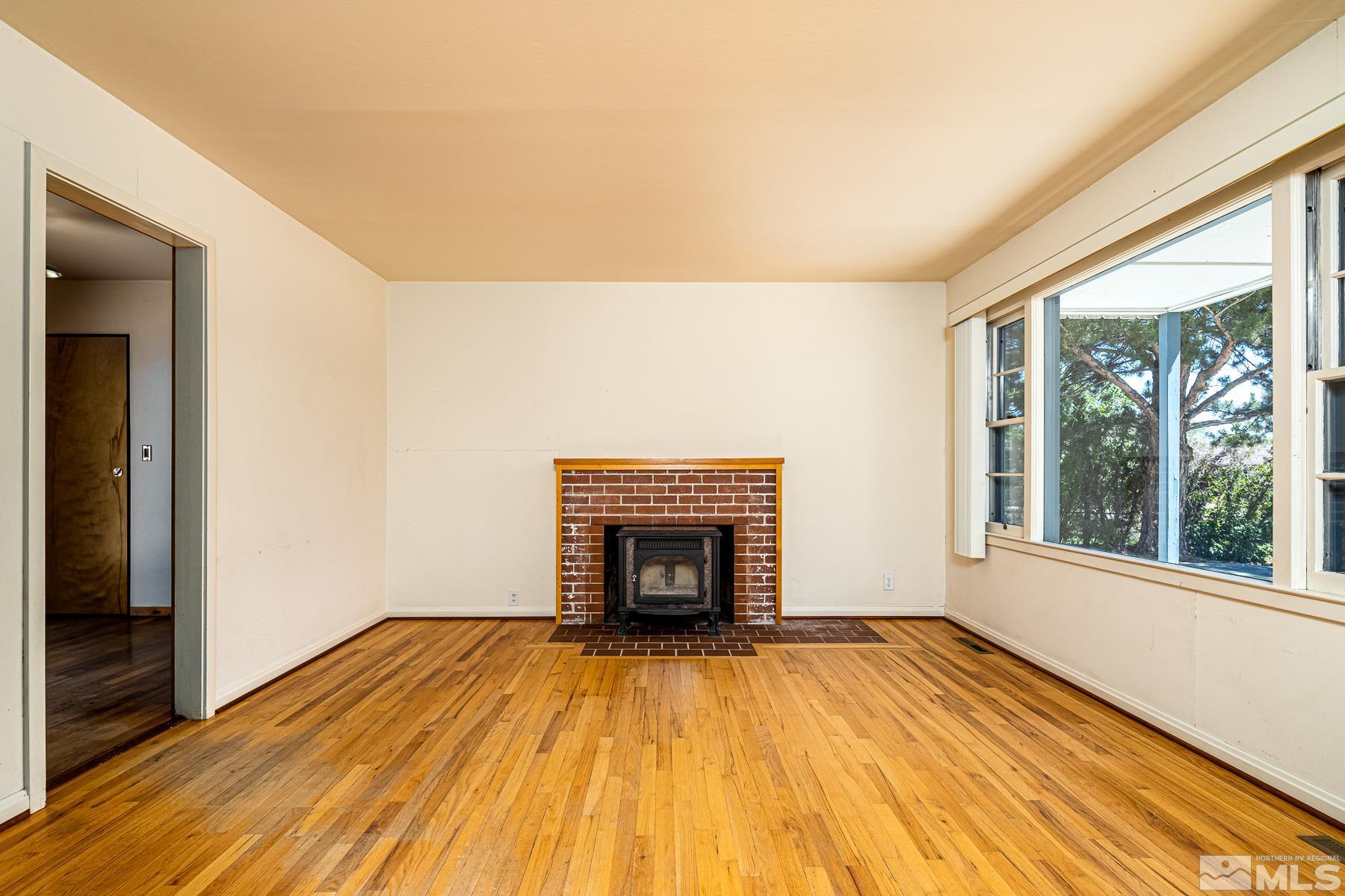 1845 Carter Drive Reno, NV 89509 - Photo 6 of 20 Photo 6