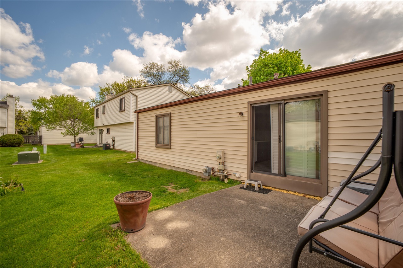 2887 Roundtree Drive Troy, MI 48083 - Photo 19 of 20