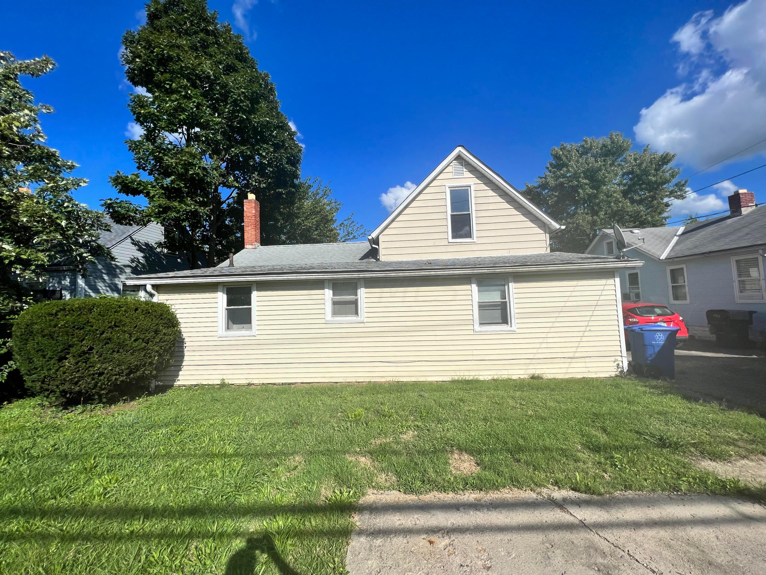 881 Barnett Road Columbus, OH 43227 - Photo 2 of 18 881 Barnett