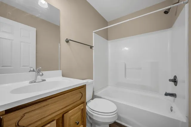 $3,000 | 1911 A 9th Avenue North, Nashville, TN 37208