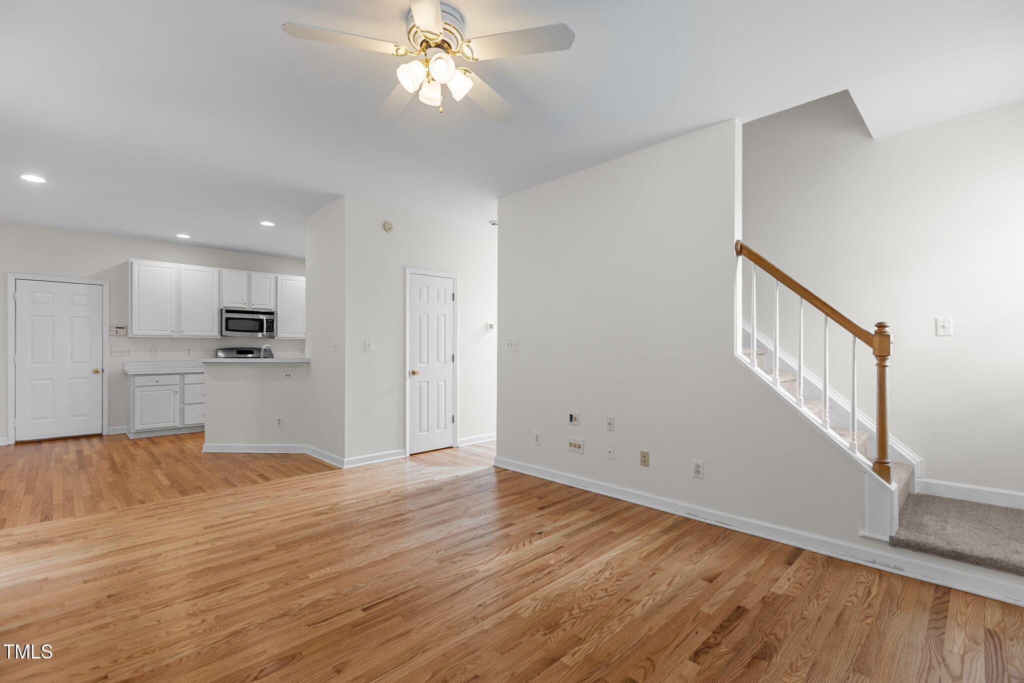 1401 Patterson Grove Road Apex, NC 27502 - Photo 13 of 54 17-web-or-mls-2N6A9019