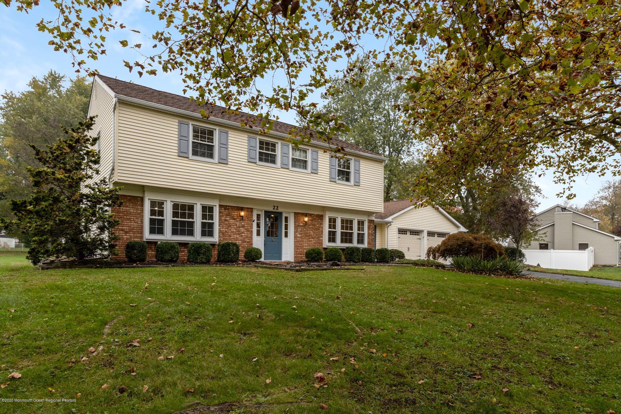 22 Collingwood Road Marlboro, NJ 07746 - Photo 2 of 37 002_22_Collingwood_Rd_314419_586556