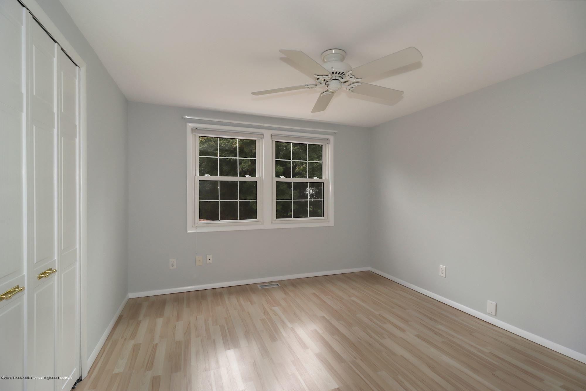 22 Collingwood Road Marlboro, NJ 07746 - Photo 26 of 37 023_22_Collingwood_Rd_314419_586556